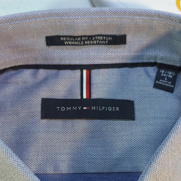 Tommy Hilfiger Light Blue Dress Shirt - Picture 2 of 12